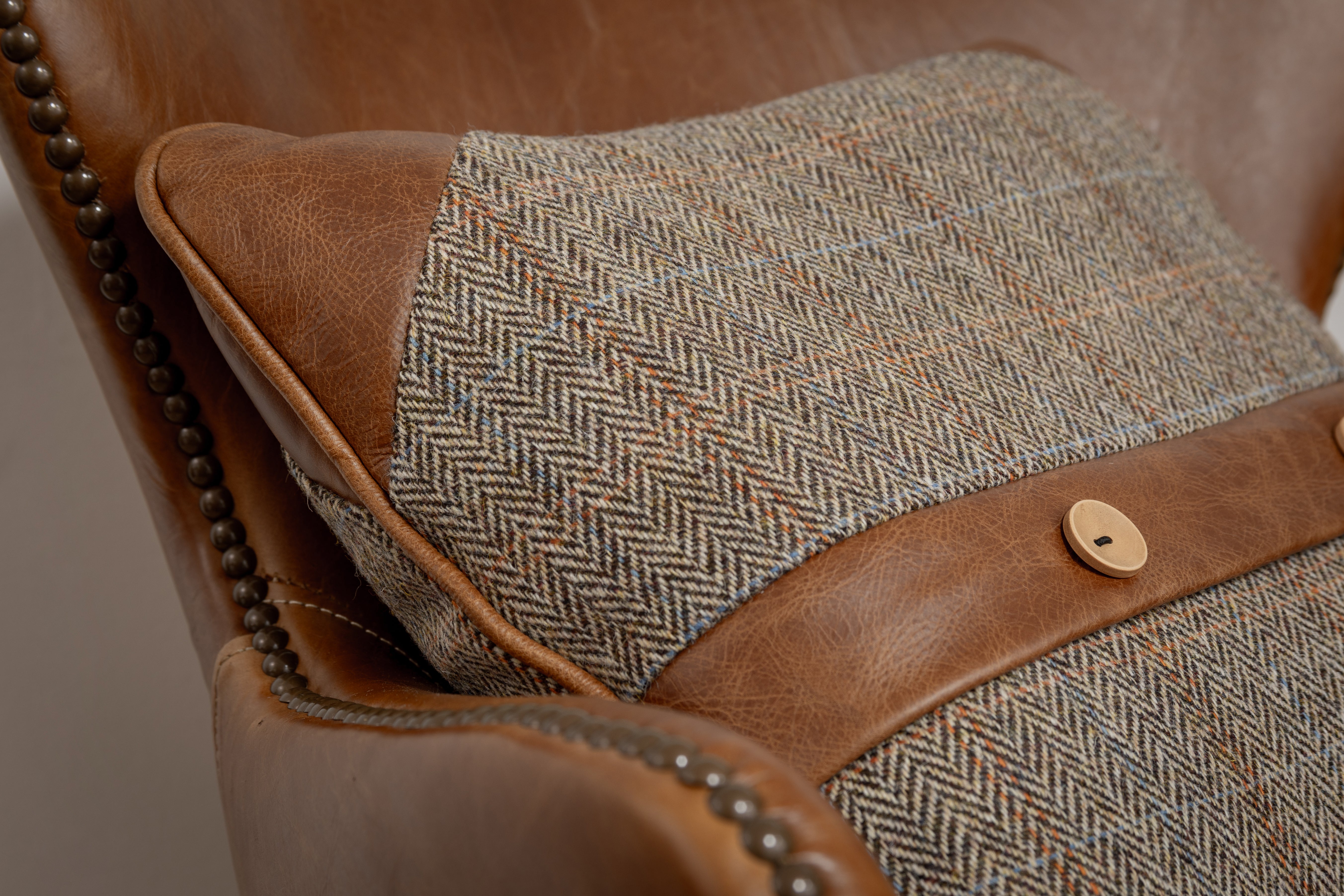 Gamekeeper Thorn Harris Tweed and Brown Cerato Leather Belt and Button Cushion